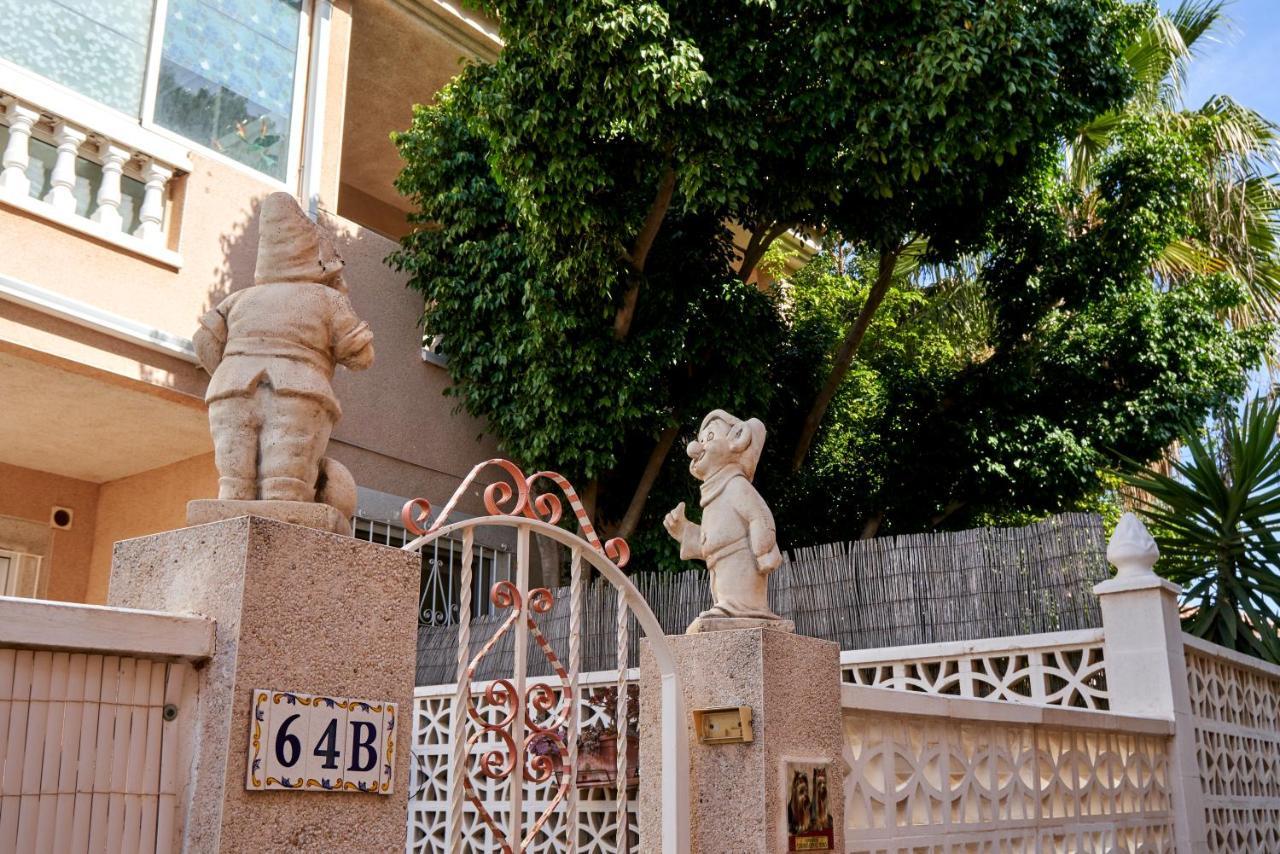 Apartment Altos De La Bahia X ตอร์เรเวียคา ภายนอก รูปภาพ