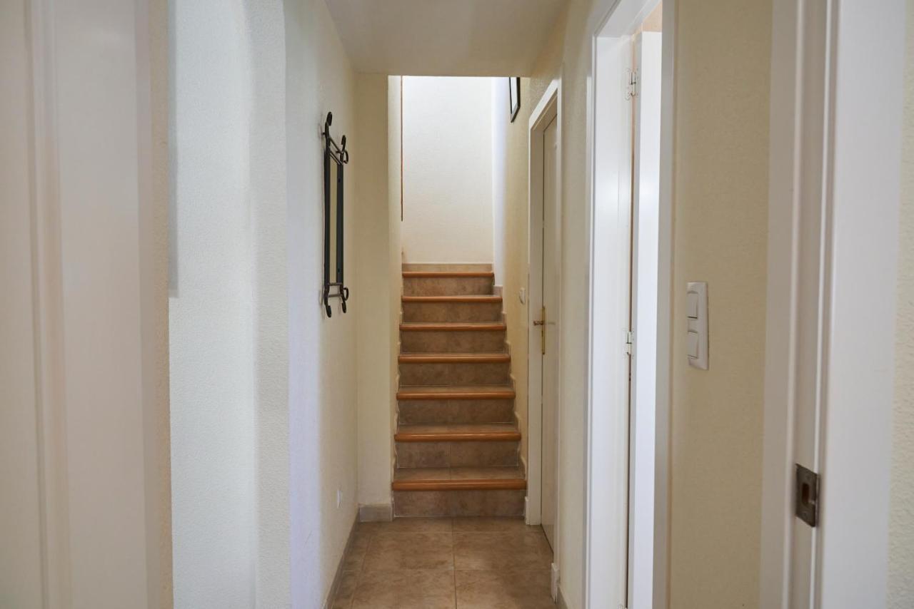 Apartment Altos De La Bahia X ตอร์เรเวียคา ภายนอก รูปภาพ