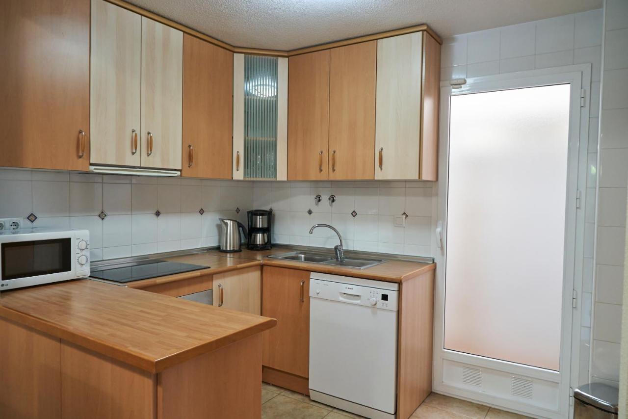 Apartment Altos De La Bahia X ตอร์เรเวียคา ภายนอก รูปภาพ