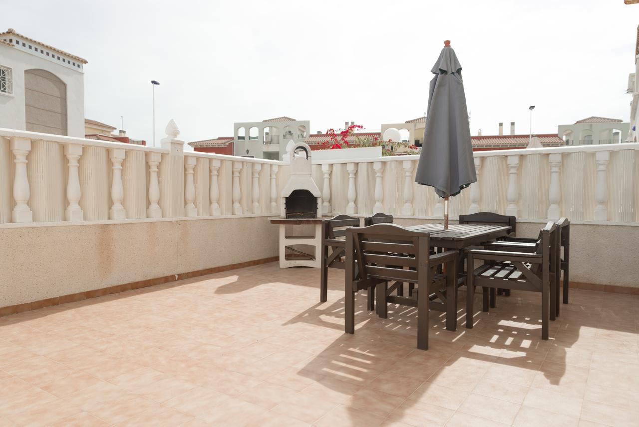 Apartment Altos De La Bahia X ตอร์เรเวียคา ห้อง รูปภาพ