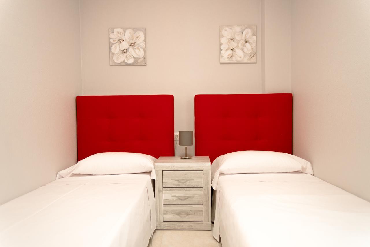 Apartment Altos De La Bahia X ตอร์เรเวียคา ภายนอก รูปภาพ